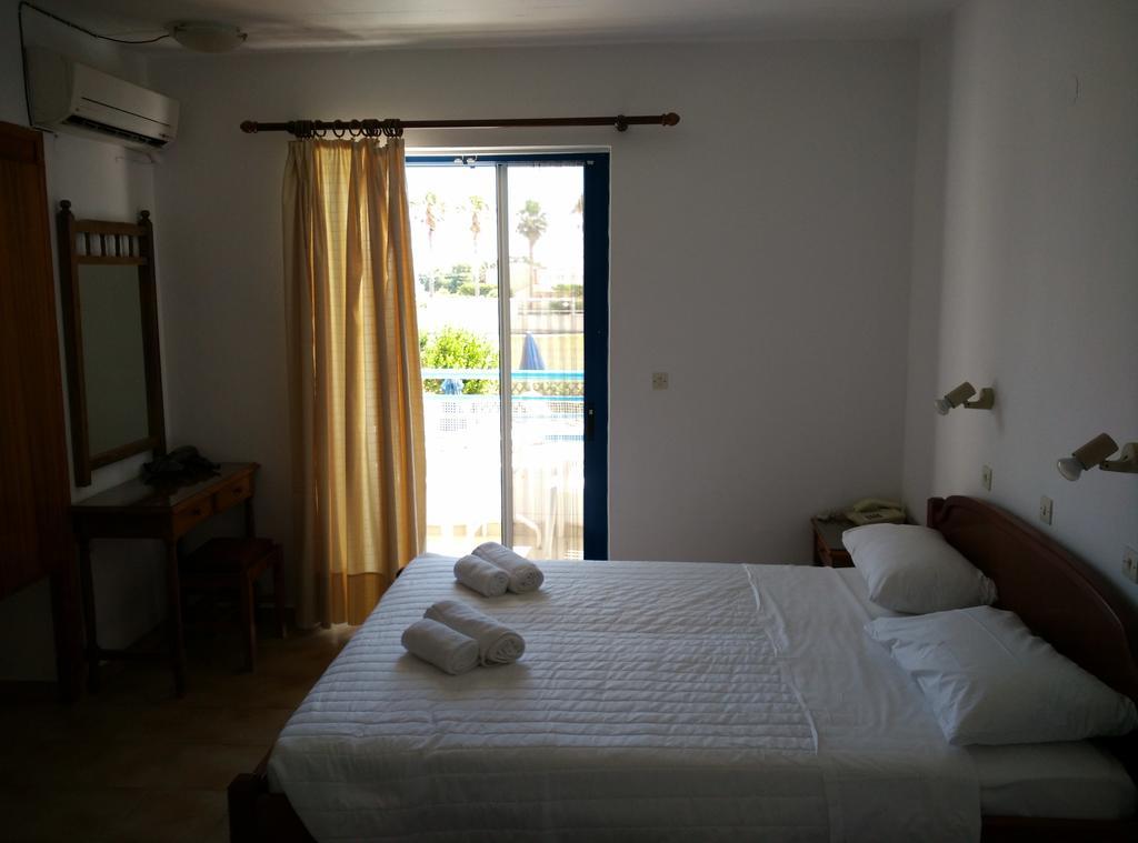 Miros Hotel Apartments Tigkaki  Room photo