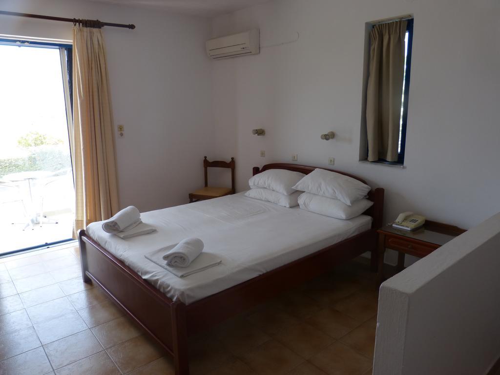 Miros Hotel Apartments Tigkaki  Exterior photo